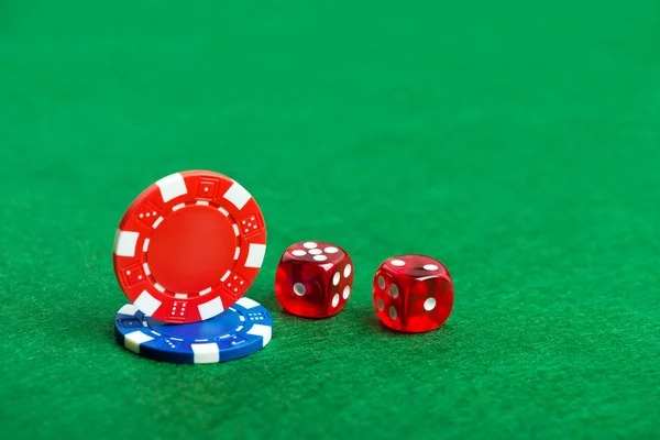 Dealer & chat regalbet login live dealer at American roulette table with player chat interface